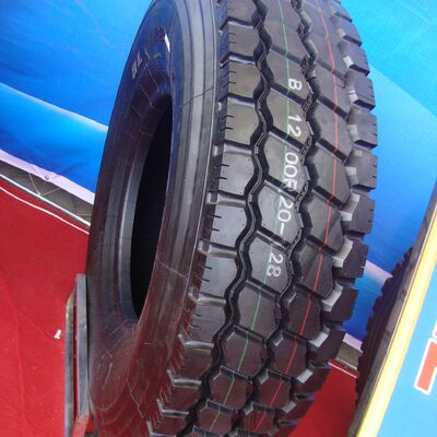 Εγγυητική περίοδος 3 έτη ή 120 ελαστικά φορτηγών και λεωφορείων κατάλληλα για διάφορες καιρικές συνθήκες που παρέχουν απόδοση και ασφάλεια