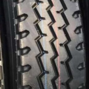 Οικονομικό πλάτος 259mm ροδών φορτηγών 900R20 ακτινωτά ελαστικά αυτοκινήτου λεωφορείων φορτηγών